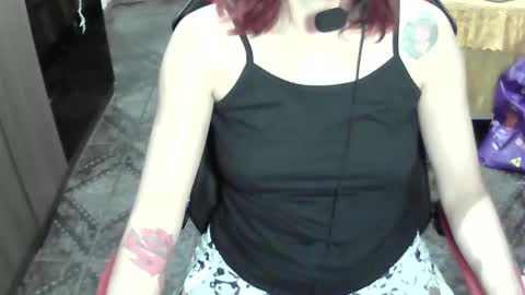 Snapshot of manuescarlate13 chatting on 09-27-25, 03:55 Manu Escarlate online show from 09-27-25, 03:55