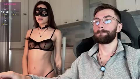 Snapshot of manussa69 chatting on 02-28-26, 08:15 Manussa and Edward online show from 02-28-26, 08:15