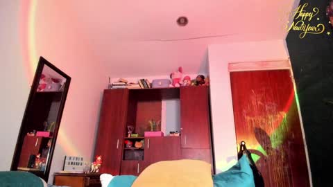 Snapshot of mapu_01 chatting on 01-01-25, 05:54 Maria IG M APS01 online show from 01-01-25, 05:54