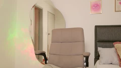 Snapshot of mar_333 chatting on 03-11-25, 02:32 online show from 03-11-25, 02:32