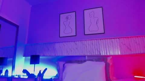 Mrs. Sweet online show from 02-03-25, 09:41