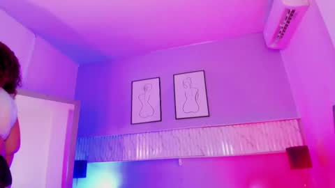 Mrs. Sweet online show from 02-26-25, 08:26