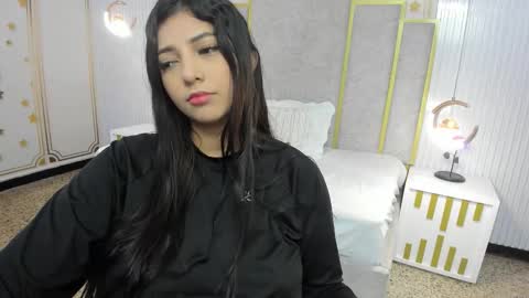 Maraluna online show from 09-20-25, 11:00