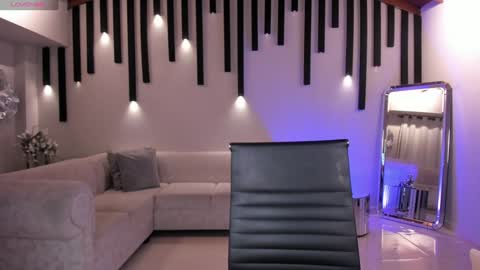 MARA  online show from 01-11-25, 01:59