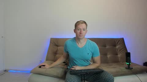 alex marvelxx online show from 10-19-25, 06:03