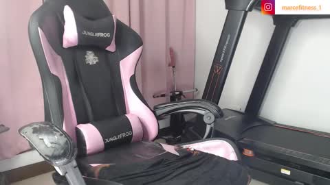 Snapshot of marcefitness chatting on 02-14-25, 11:53 your real gymrat online show from 02-14-25, 11:53