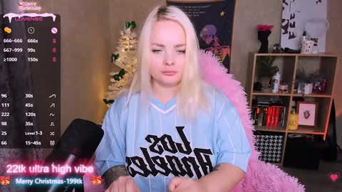 Sara online show from 12-21-24, 02:37