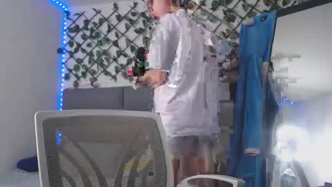 Snapshot of marcelo_m1lk chatting on 11-01-25, 02:13 marcelo_m1lk online show from 11-01-25, 02:13