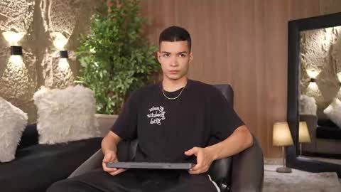 Marco and Ethan online show from 10-09-25, 03:04