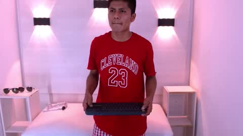 marcus hans online show from 10-23-25, 12:54