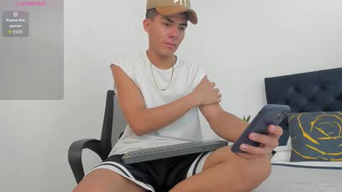 marcus_moreno online show from 11-26-25, 07:15