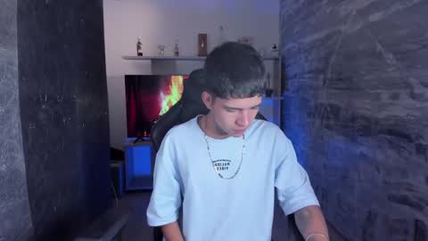 Snapshot of marcusevanss chatting on 09-25-25, 05:00 Marcus online show from 09-25-25, 05:00