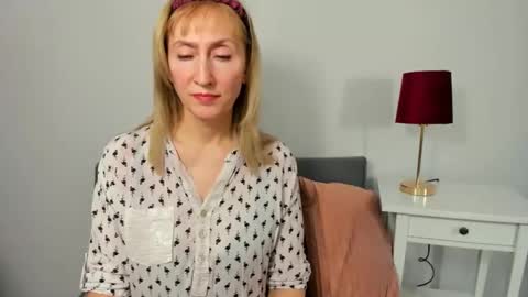 margaretmature online show from 01-24-25, 04:17