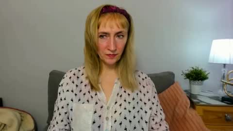 margaretmature online show from 02-25-25, 04:21