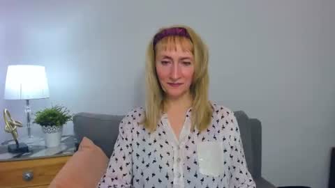 margaretmature online show from 03-10-25, 07:40