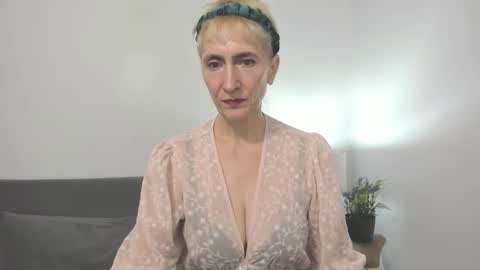 margaretmature online show from 10-03-25, 12:13