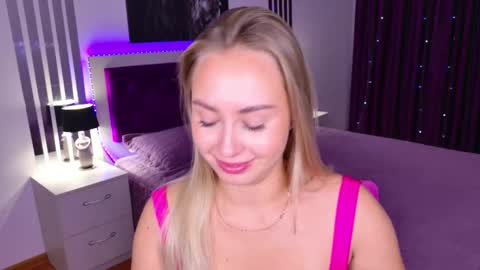 Snapshot of margosugar chatting on 09-22-25, 06:26 MargoSugar online show from 09-22-25, 06:26