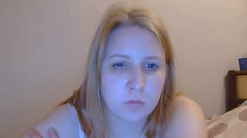 Emily online show from 09-28-25, 03:39