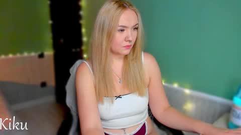 Kiku and Marii - online show from 11-27-25, 09:50