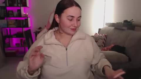 mari moore online show from 12-19-25, 09:27