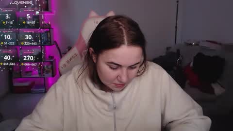 mari moore online show from 12-23-25, 09:07