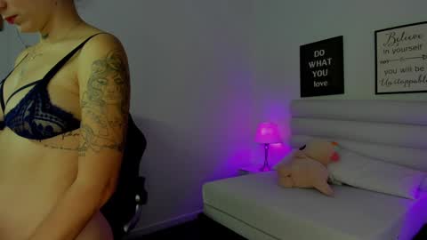mari_salgado online show from 12-14-24, 11:50