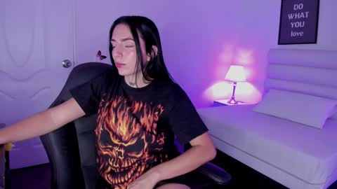 mari_salgado online show from 01-12-25, 02:19