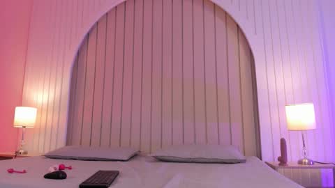 Maria  online show from 12-19-25, 11:39