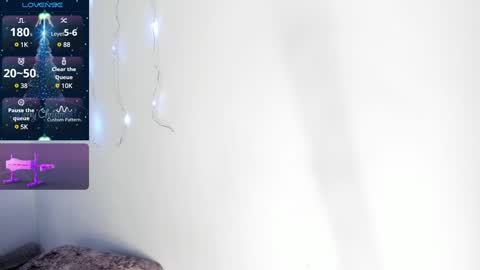 Snapshot of maria_julyana chatting on 12-22-24, 05:34 V A N E S S A online show from 12-22-24, 05:34