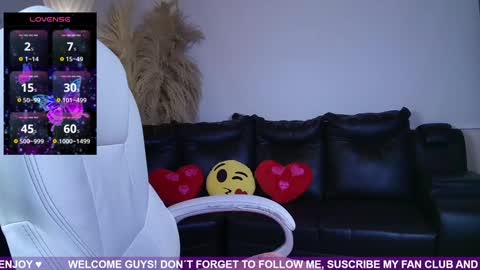 Maria  online show from 01-29-25, 09:44