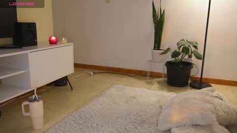 M. online show from 11-19-25, 10:32