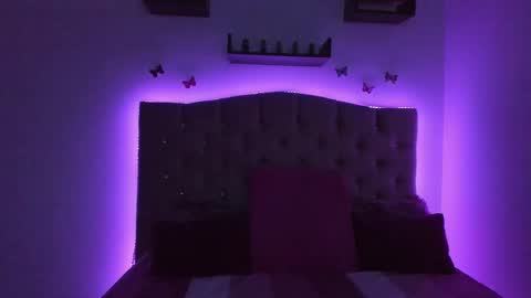 Snapshot of maria_skinny_ chatting on 10-05-25, 01:20 My name is Valentina online show from 10-05-25, 01:20
