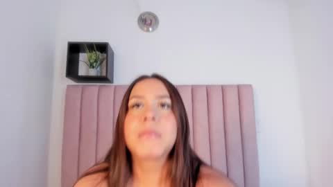Snapshot of mariaa__fernanda chatting on 02-05-26, 11:48 mariaa__fernanda online show from 02-05-26, 11:48