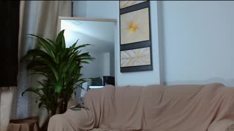 mariaa_antonia1 online show from 12-19-24, 04:23