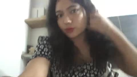 Snapshot of mariabril77 chatting on 03-04-25, 07:30 Call me Mara online show from 03-04-25, 07:30