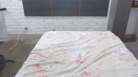 Snapshot of mariabril77 chatting on 09-21-25, 02:19 Call me Mara online show from 09-21-25, 02:19