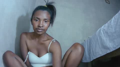 Maria online show from 10-24-25, 05:31