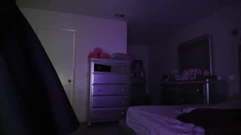 Snapshot of mariahpinkkitty chatting on 02-04-25, 03:54 Pinkkitty online show from 02-04-25, 03:54