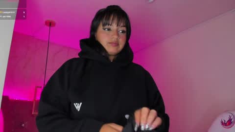 Snapshot of mariam__cute chatting on 01-09-25, 09:58 online show from 01-09-25, 09:58