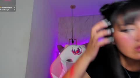 Snapshot of mariam__cute chatting on 01-12-25, 07:53 online show from 01-12-25, 07:53