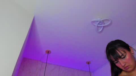 Snapshot of mariam__cute chatting on 02-02-25, 10:17 online show from 02-02-25, 10:17