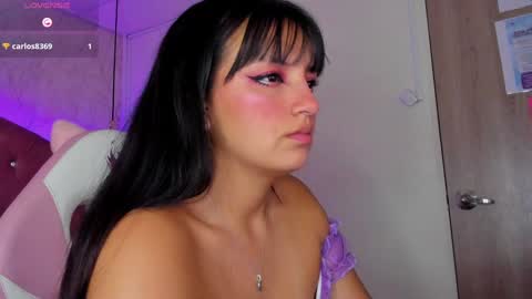 Snapshot of mariam__cute chatting on 02-05-25, 08:25 online show from 02-05-25, 08:25