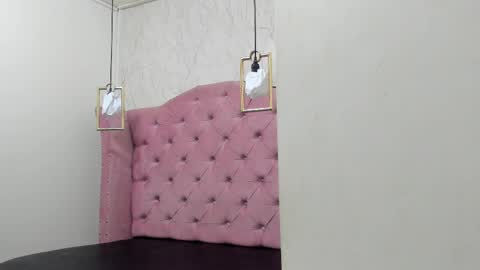 Snapshot of mariam__cute chatting on 02-16-25, 04:10 online show from 02-16-25, 04:10