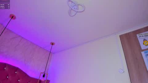 Snapshot of mariam__cute chatting on 02-26-25, 10:09 online show from 02-26-25, 10:09