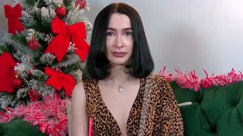 MariaMenson online show from 01-15-25, 09:41