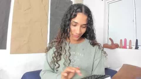 Marian online show from 02-09-26, 11:03