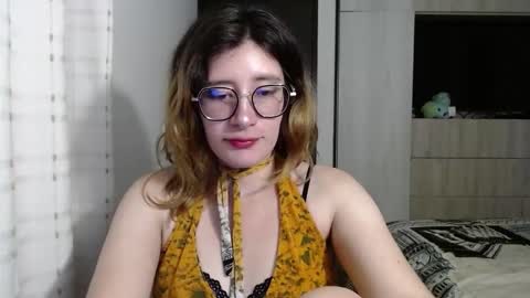 Snapshot of mariana124_ chatting on 12-09-24, 06:46 Mariana online show from 12-09-24, 06:46
