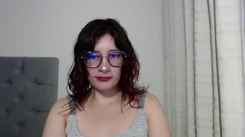 Snapshot of mariana124_ chatting on 01-04-25, 07:02 Mariana online show from 01-04-25, 07:02