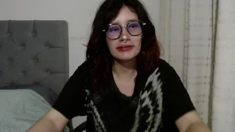 Snapshot of mariana124_ chatting on 02-06-25, 12:54 Mariana online show from 02-06-25, 12:54