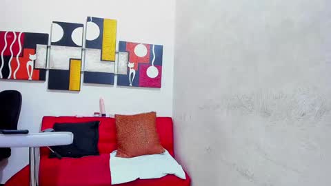 mariana_16_ online show from 01-17-25, 08:33
